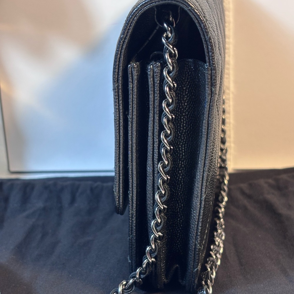 Gorgeous Chanel Square Woc Black Caviar - Picture 4 of 16